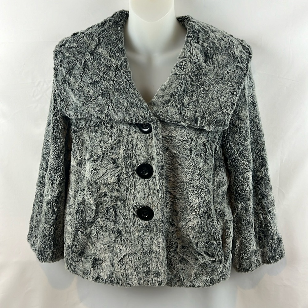 Cabi Chinchilly Gray Crop Jacket Party Dress Coat Plush Faux Fur Size S